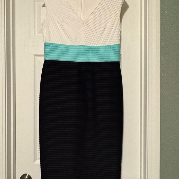 London Times Dresses & Skirts - London Times Ivory Apparel